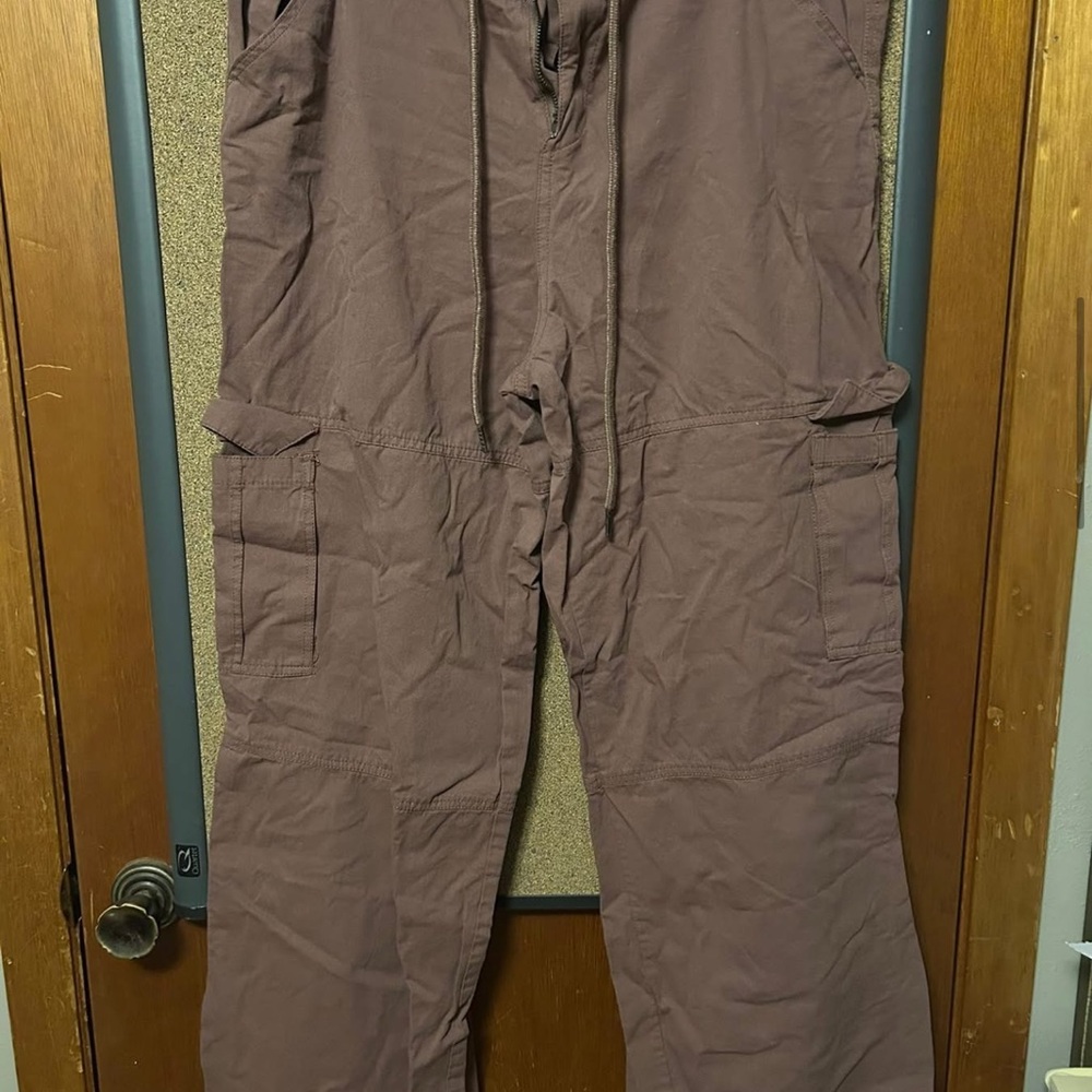 Women’s Brown Cargo Pants